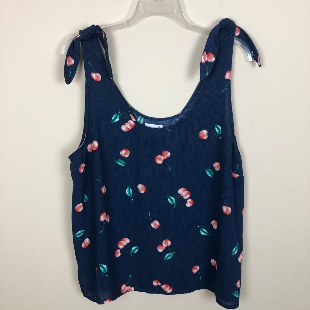 Navy Blue Sleeveless Peach Print Top